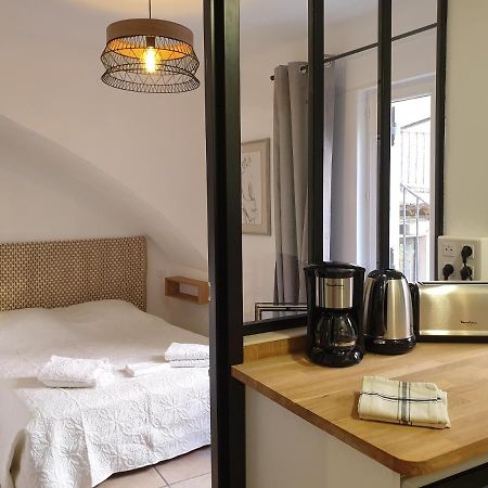 קאלבי Appartements De L'Eglise מראה חיצוני תמונה